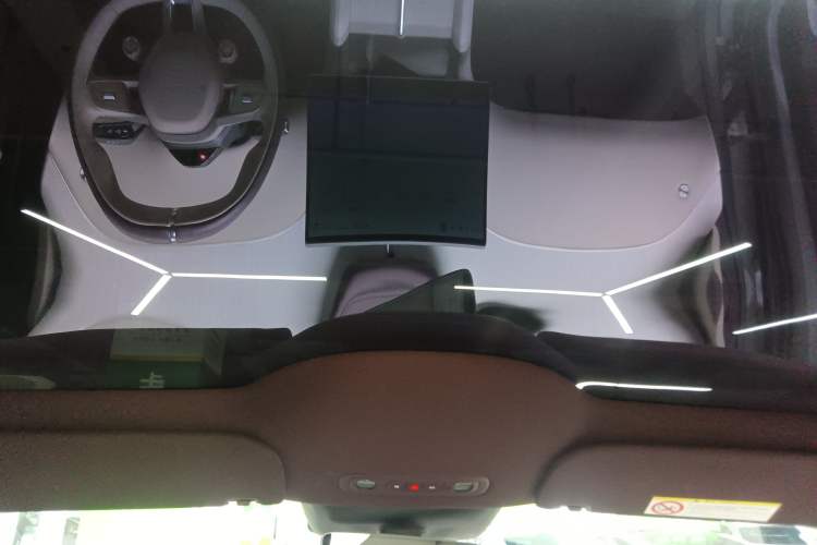 Used Xiaomi Auto YU7 2025 Ultra-Long Range Rear-Wheel Drive Version
