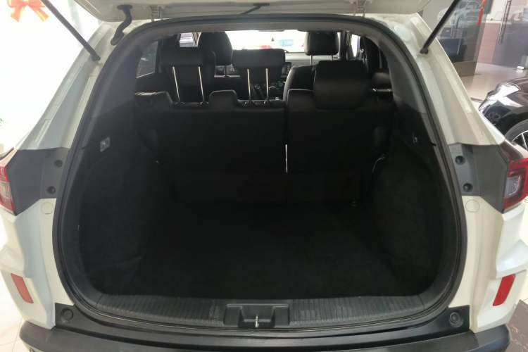 Used Honda XR-V 2017 1.8L EXi CVT Comfort Version Trunk