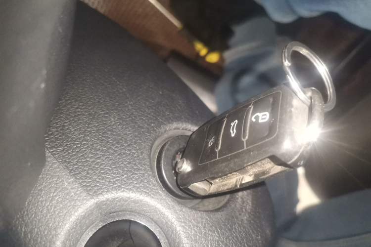 Used Volkswagen Santana 2016 1.6L Manual Fashion Edition