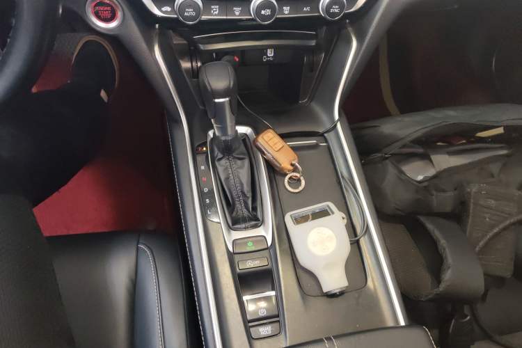 Used Honda Inspire 2022 260TURBO Elegant Edition Gear Lever