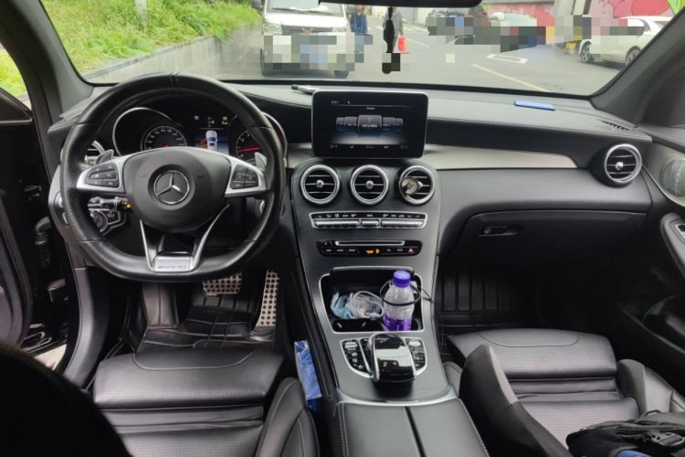 Used Mercedes-Benz GLC AMG 2018 AMG GLC 63 4MATIC+ Center Console