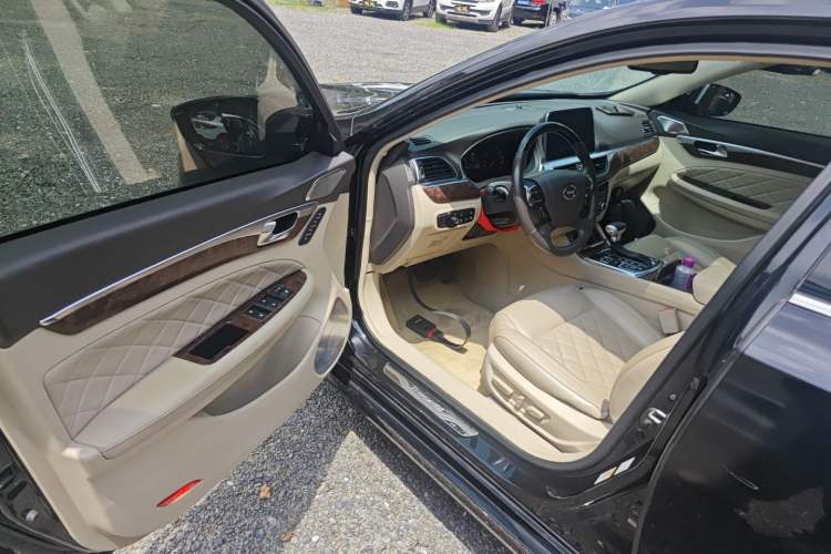 Used GAC Trumpchi GA8 2016 320T Executive Edition