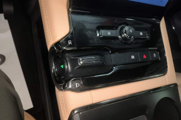 Used Nio ES8 2020 580 km Range 7-Seater Version