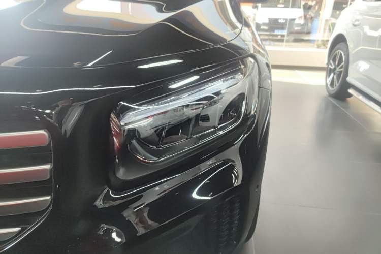 Used Mercedes-Benz GLB 2024 GLB 200 Fashion Model Left Front Headlight