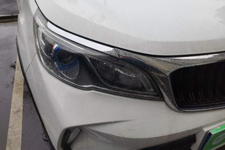 Used Geely Auto Vision X3 2021 PRO 1.5L CVT Deluxe Model
