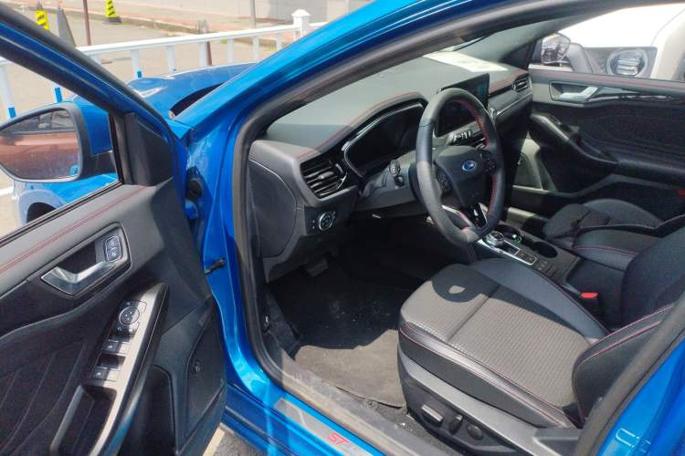 Used Ford Focus 2021 Hatchback EcoBoost 180 Automatic ST Line
