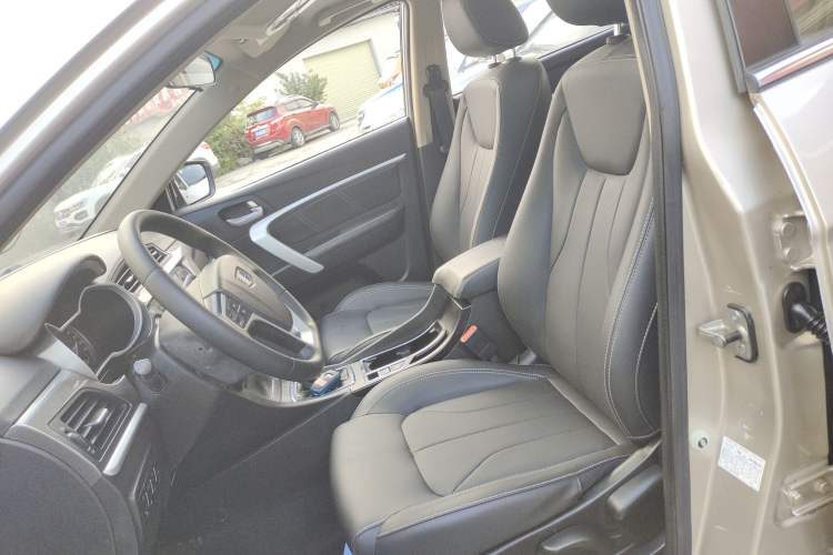 Used Geely Auto Emgrand 2017 Sedan Million Edition 1.5L CVT Upward Connectivity Version