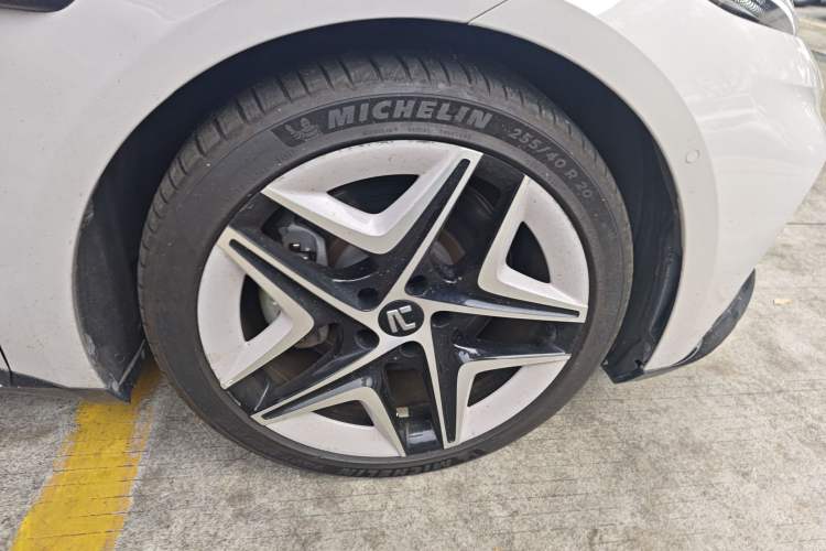 Used Rising F7 2023 Advanced Edition
