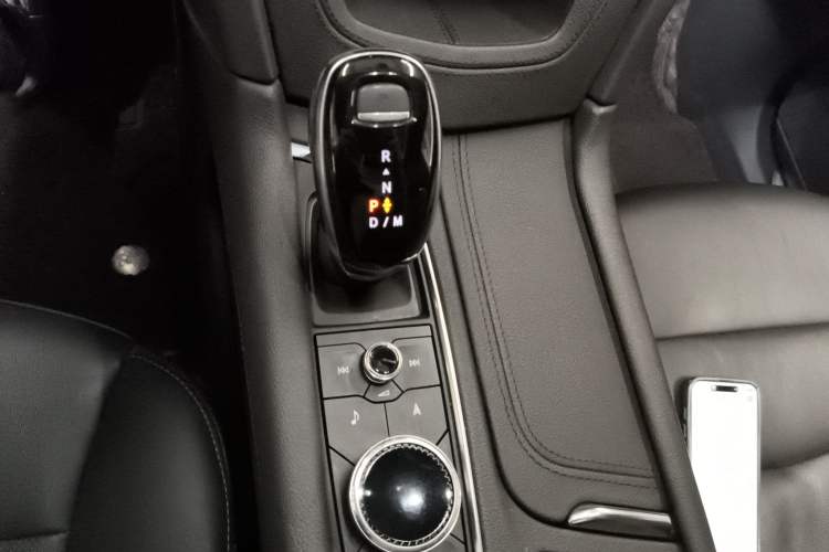 Used Cadillac XT5 2020 28T Luxury Version