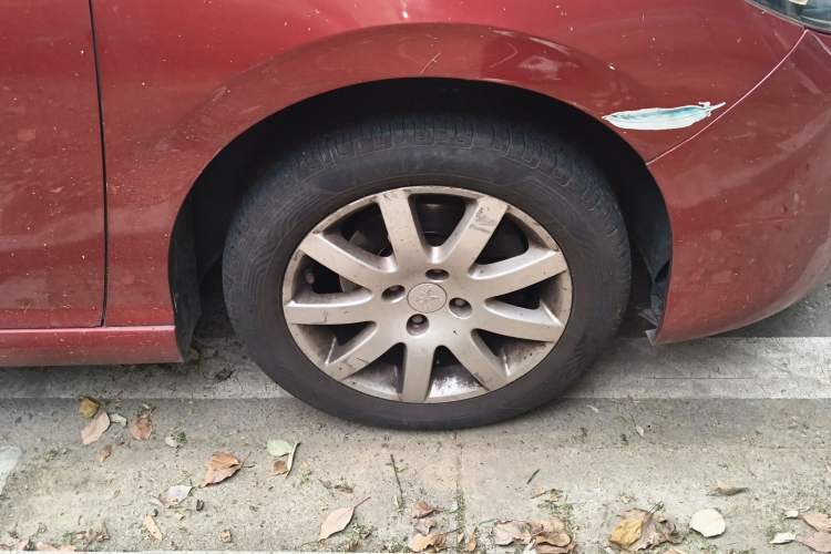 Used Peugeot 308 2013 1.6L Manual YouShang Model Right Front Wheel Hub