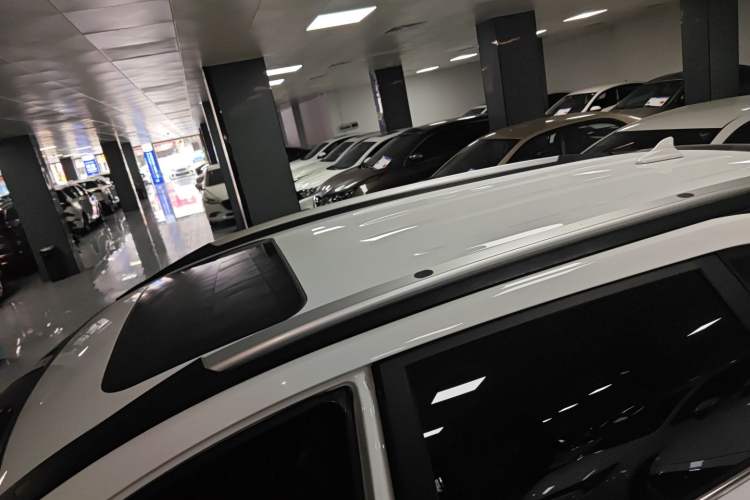 Used Haval M6 2021 PLUS 1.5T DCT Luxury Smart Connectivity Model Roof