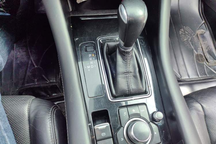 Used Mazda Atenza 2020 2.0L Blue Sky Luxury Edition