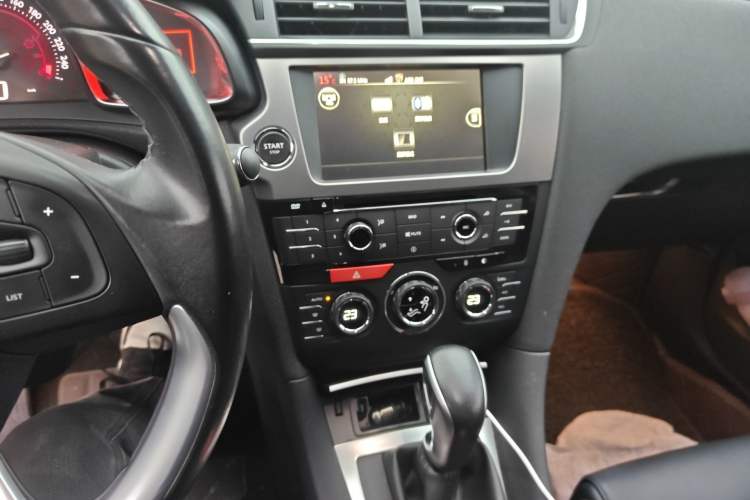 Used DS 5LS 2014 1.6T Elegant Version THP160 Audio And AC Panel