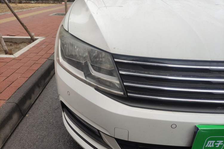 Used Volkswagen Gran Lavida 2017 230TSI DSG Comfort Edition
