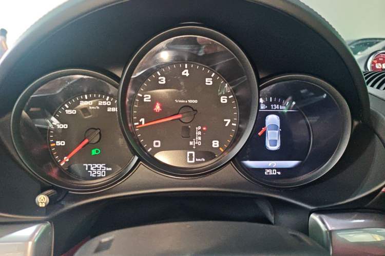 Used Porsche 718 2018 Cayman 2.0T