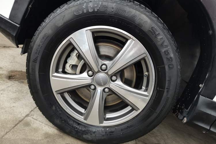 Used Haval H6 Coupe 2016 Blue Label 1.5T Automatic Two-Wheel Drive Urban Model Left Front Wheel Hub