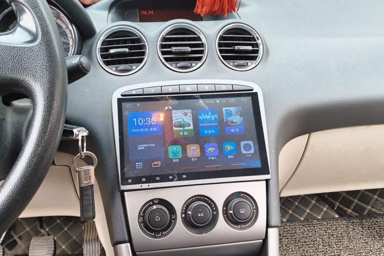 Used Peugeot 408 2011 1.6L Manual Comfort Edition
