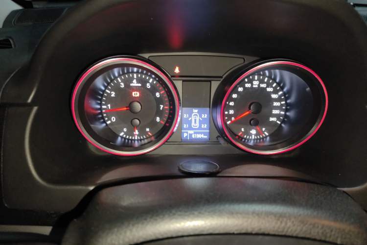 Used Haval H6 2017 Red-Label Sport Edition 1.5T Automatic Two-Wheel Drive Luxury Model Instrument Cluster