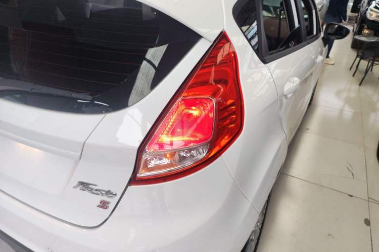 Used Ford Fiesta 2014 Hatchback 1.0 GTDi Automatic Dynamic Model