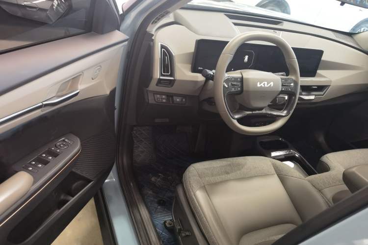 Used Kia EV5 2024 530 Land Driver Seat