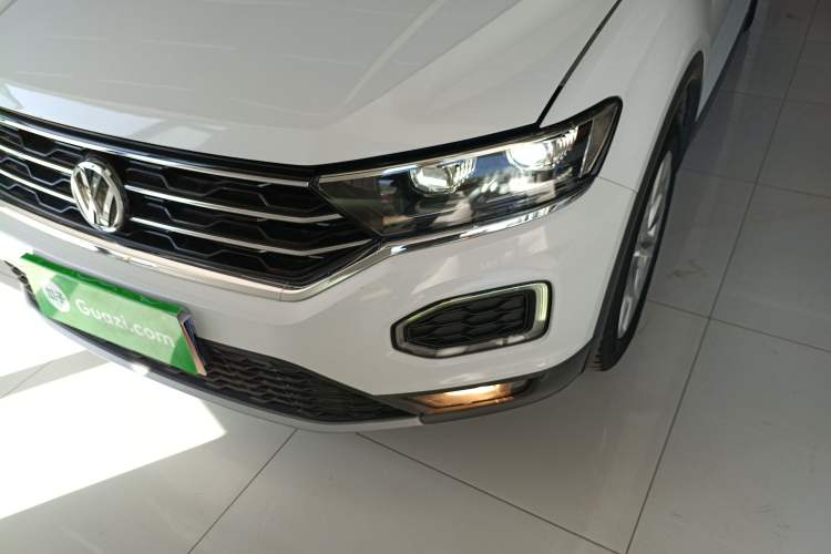 Used Volkswagen T-ROC 2018 230TSI DSG Two-Wheel Drive Advanced Version China V Standard
