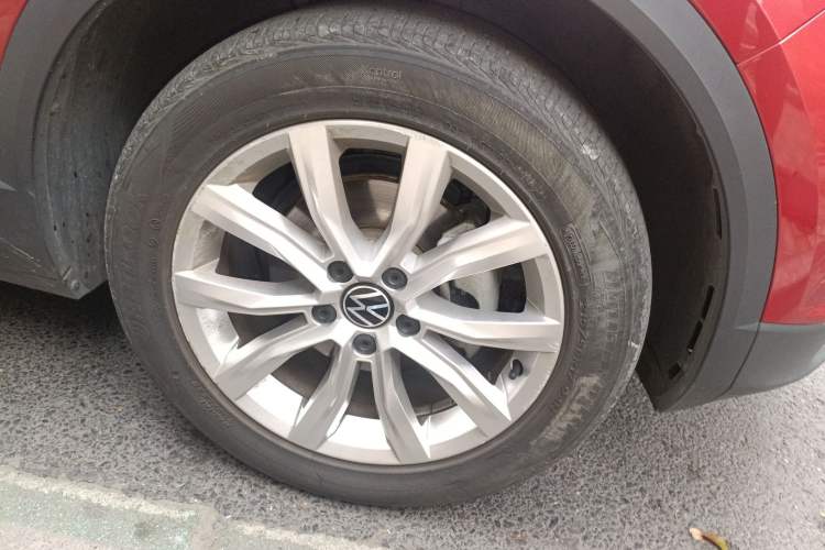 Used Volkswagen T-ROC 2021 280TSI DSG Two-Wheel Drive Elite Connect Edition