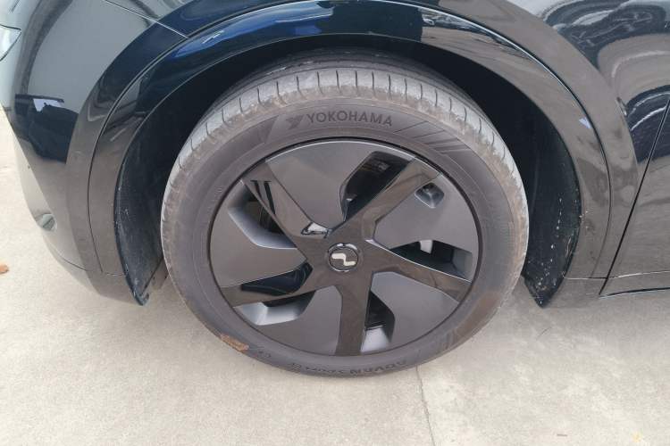 Used ONVO L60 2024 60 kWh Rear-Drive Version
