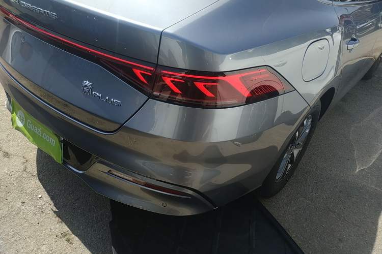 Used BYD Qin PLUS 2023 Champion Edition DM-i 55KM Leading Model
