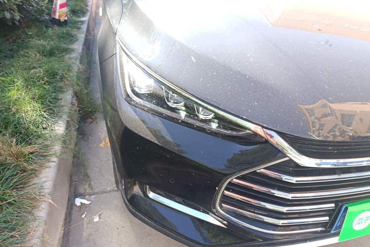 Used BYD Tang 2021 2.0T Automatic Flagship Edition Right Front Headlight