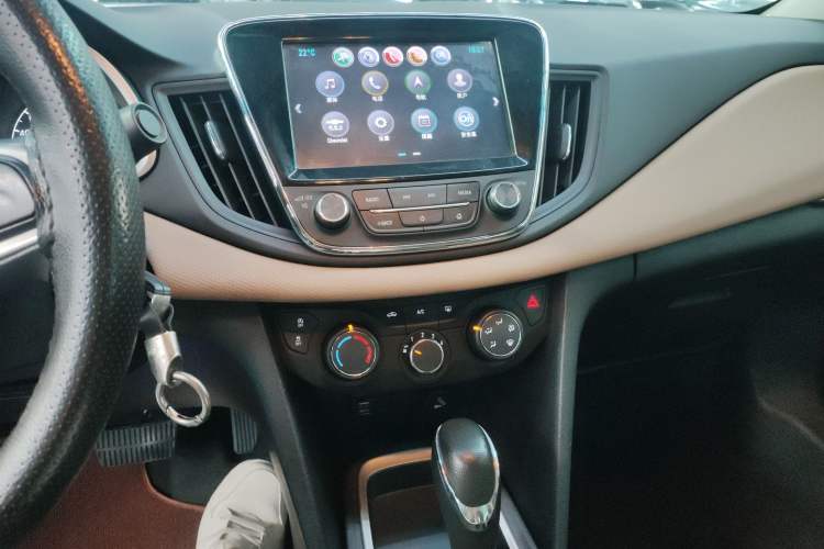 Used Chevrolet Monza 2020 320 Automatic Enjoyment Edition