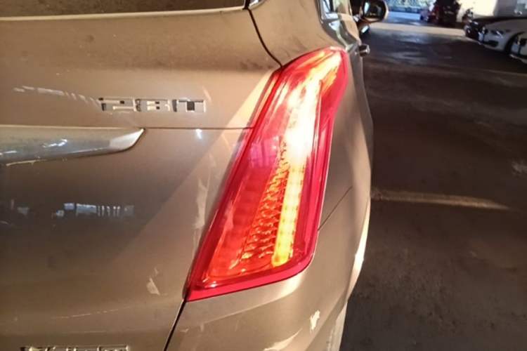 Used Cadillac XT5 2016 28T Four-Wheel Drive Luxury Model