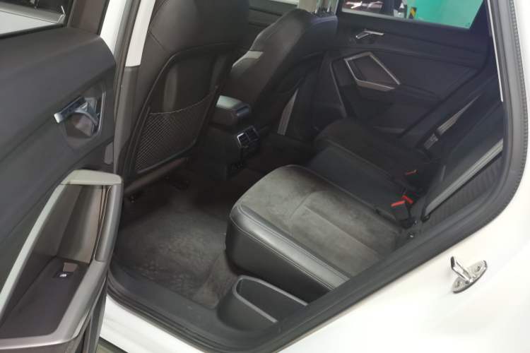 Used Audi Q3 2020 35 TFSI Fashion Dynamic Model