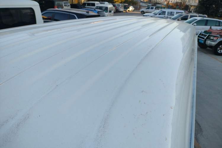 Used Jinbei Gold Hiace 2024 2.0L Travel Lion 9-Seater Central Air Conditioning