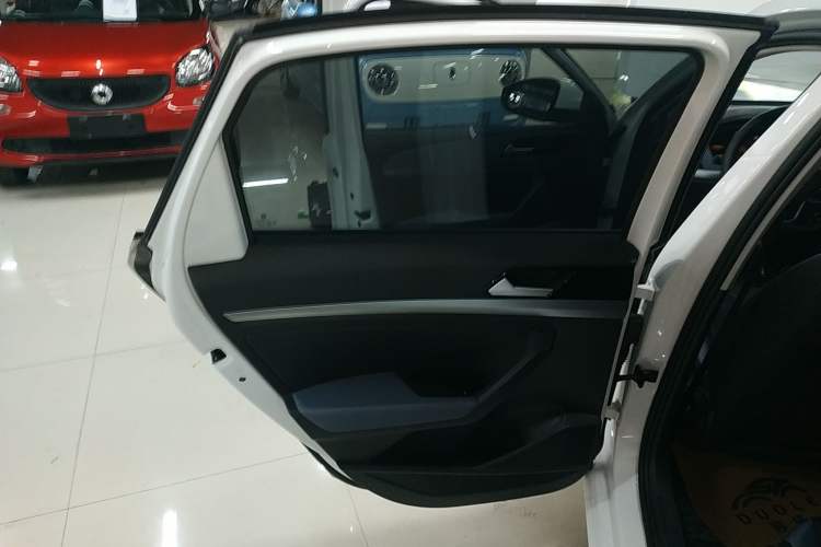 Used Volkswagen Lavida 2023 1.5L Automatic De Yi Edition