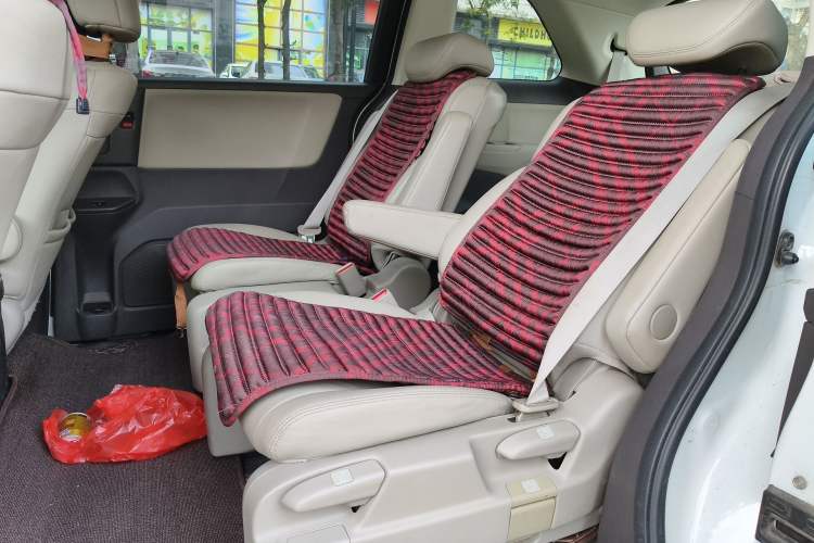 Used Honda Odyssey 2015 Revised 2.4L Luxury Edition Left Rear Seat