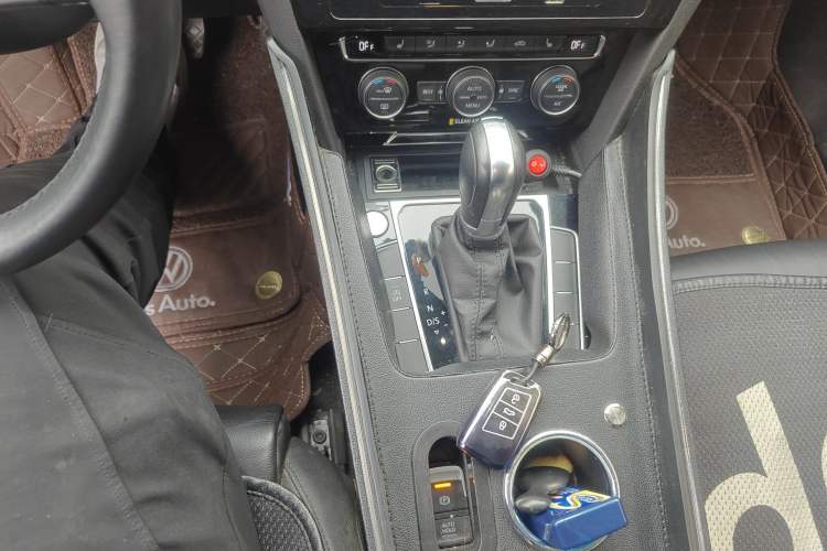 Used Volkswagen Magotan 2018 Facelift 330TSI DSG Luxury Model