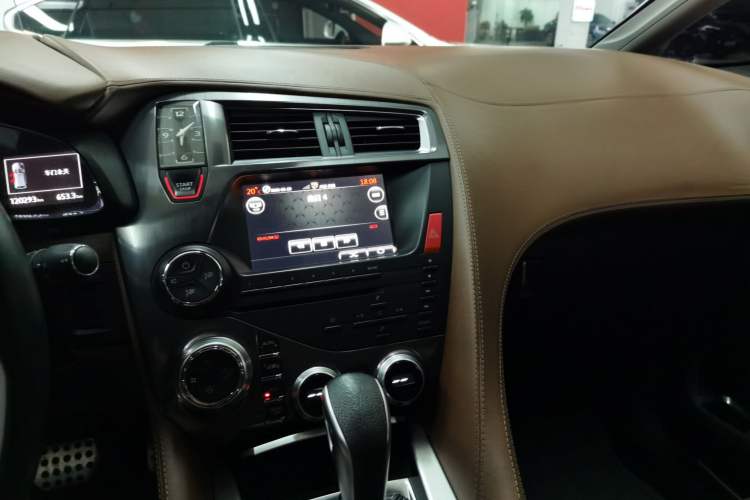 Used DS 5 2015 1.8T Prestige Edition THP200