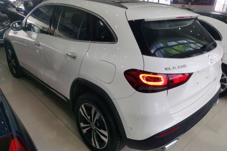 Used Mercedes-Benz GLA 2022 GLA 220 Rear Left 45 Deg