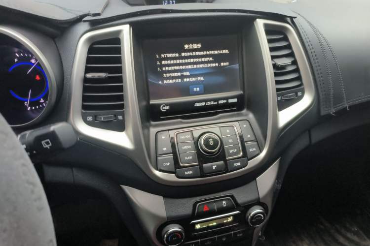 Used Changan Eado 2013 1.6L Manual Junkuo Model China IV Standard
