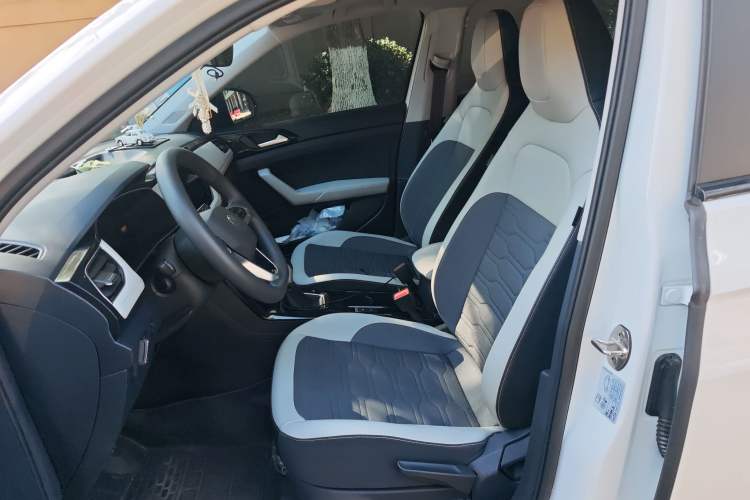 Used Volkswagen Tharu 2025 New Sharp 1.5L Ambitious Edition
