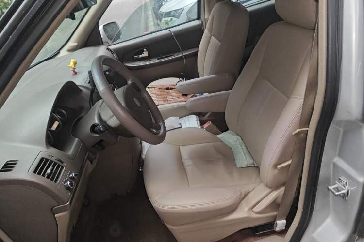 Used Buick GL8 2012 2.4L BASE Comfort Edition
