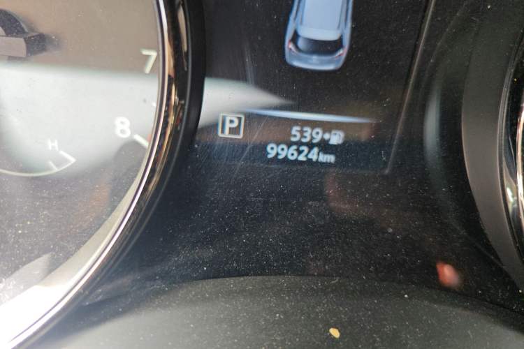 Used Nissan X-Trail 2021 2.0L CVT 2WD XL Premium SmartConnect Deluxe Edition Odometer Close Up