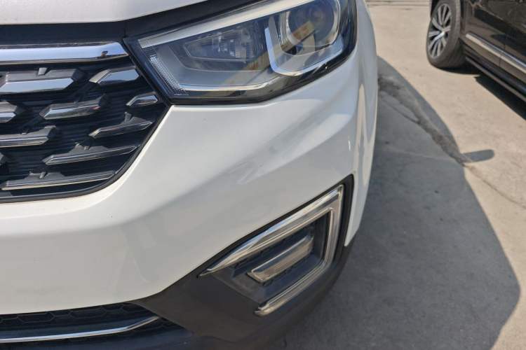 Used Changan CS55 2018 1.5T Automatic Colorful Edition China V Standard
