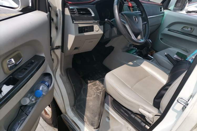 Used Jinbei New Hiace X30L 2018 1.5L Box Truck Business Edition DLCG14