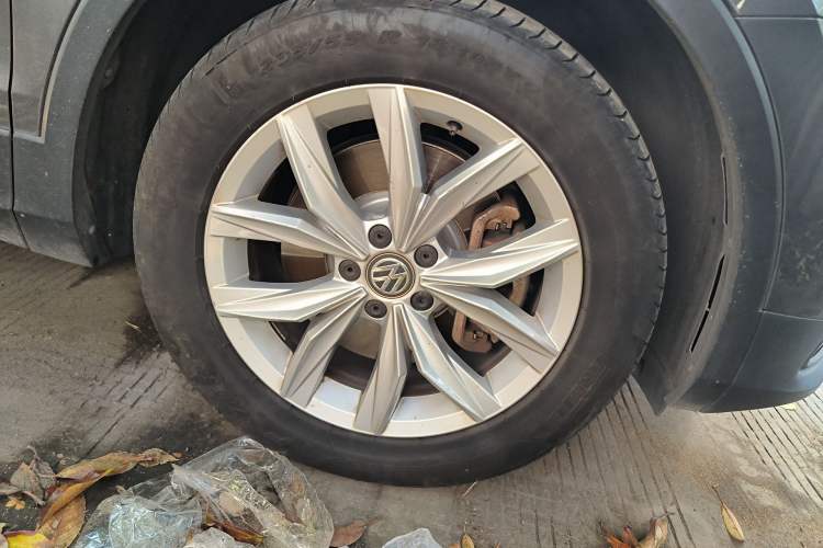 Used Volkswagen Tiguan 2018 330TSI All-Wheel-Drive Innovation Model