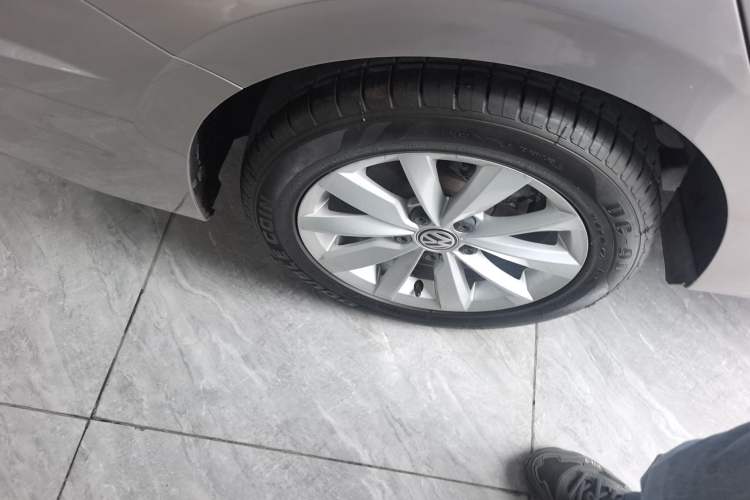 Used Volkswagen Bora 2020 1.5L Automatic Comfort Model Right Rear Wheel Hub