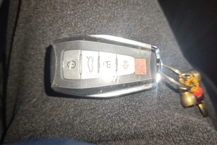 Used Geely Auto Emgrand 2025 4th Generation 1.5L CVT Luxury Version