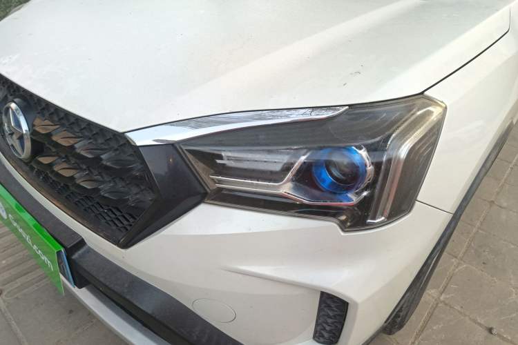 Used Venucia T60 2020 1.6L CVT Smart Drive Version China V Standard