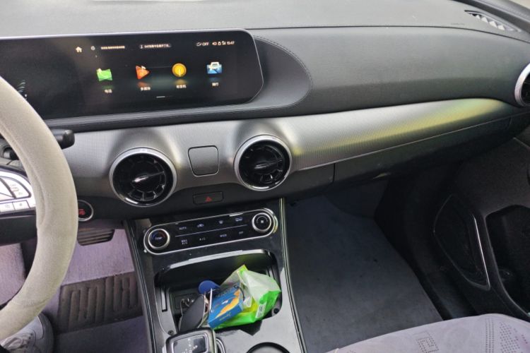 Used FORTHING T5 EVO 2021 1.5TD DCT Diamond Edition Audio And AC Panel