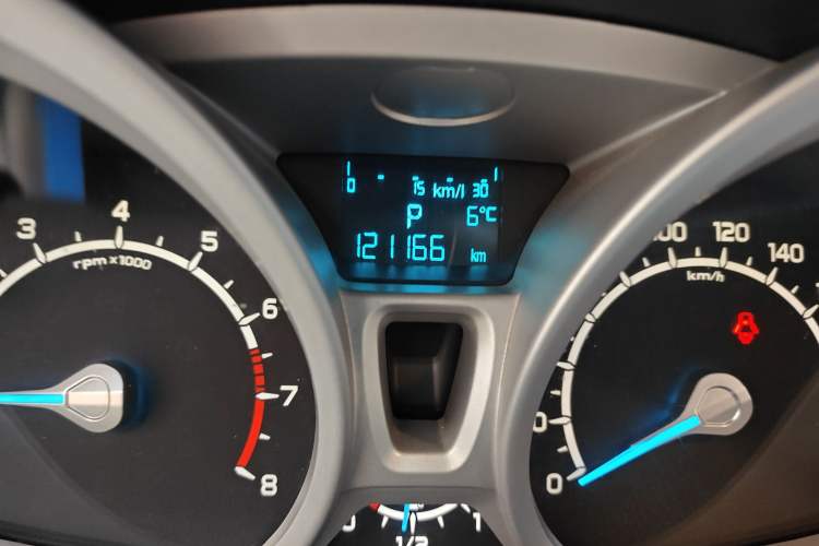 Used Ford EcoSport 2013 1.5L Automatic Prestige Model
